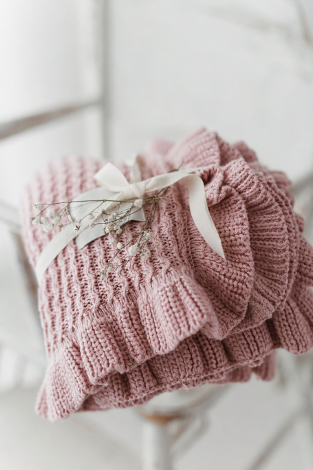 Bamboo blanket with a frill 85x105 powder pink MY MEMI