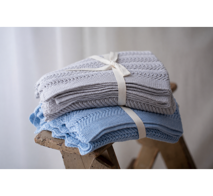 Bamboo Blanket 80x100 light grey - feather - MY MEMI