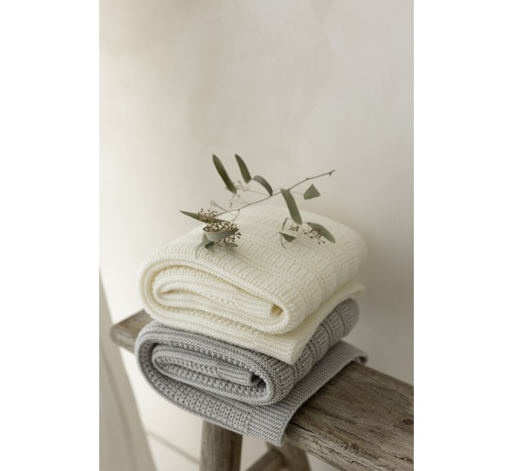 Koc ze 100% wełny merino light grey Fjord - premium collection