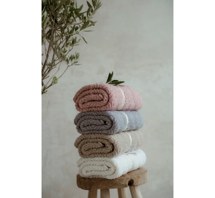 Kocyk ze 100% wełny merino cream Pearl - premium collection