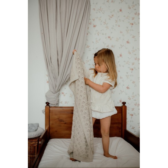 Ażurowy kocyk bambusowy 80x100 light beige