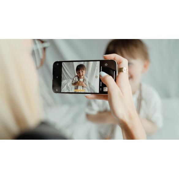 Kurs Fotomama - jak łatwo robić najlepsze zdjęcia Twoich dzieci, Twoim telefonem!