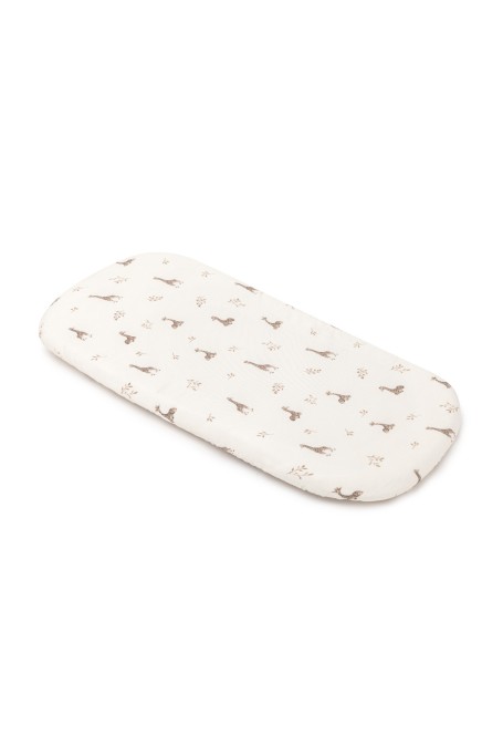 Bamboo sheet for the carrycot - giraffes - MY MEMI 2