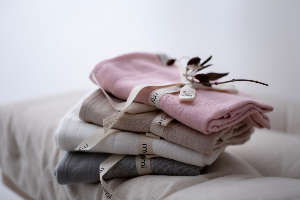 Bambusowa pieluszka muślinowa 65x65 powder pink OUTLET - MY MEMI