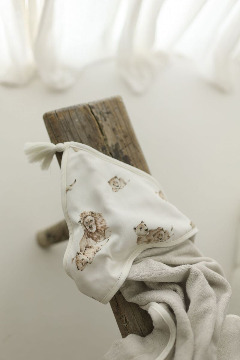 Bambusowe prześcieradło do gondoli - lions