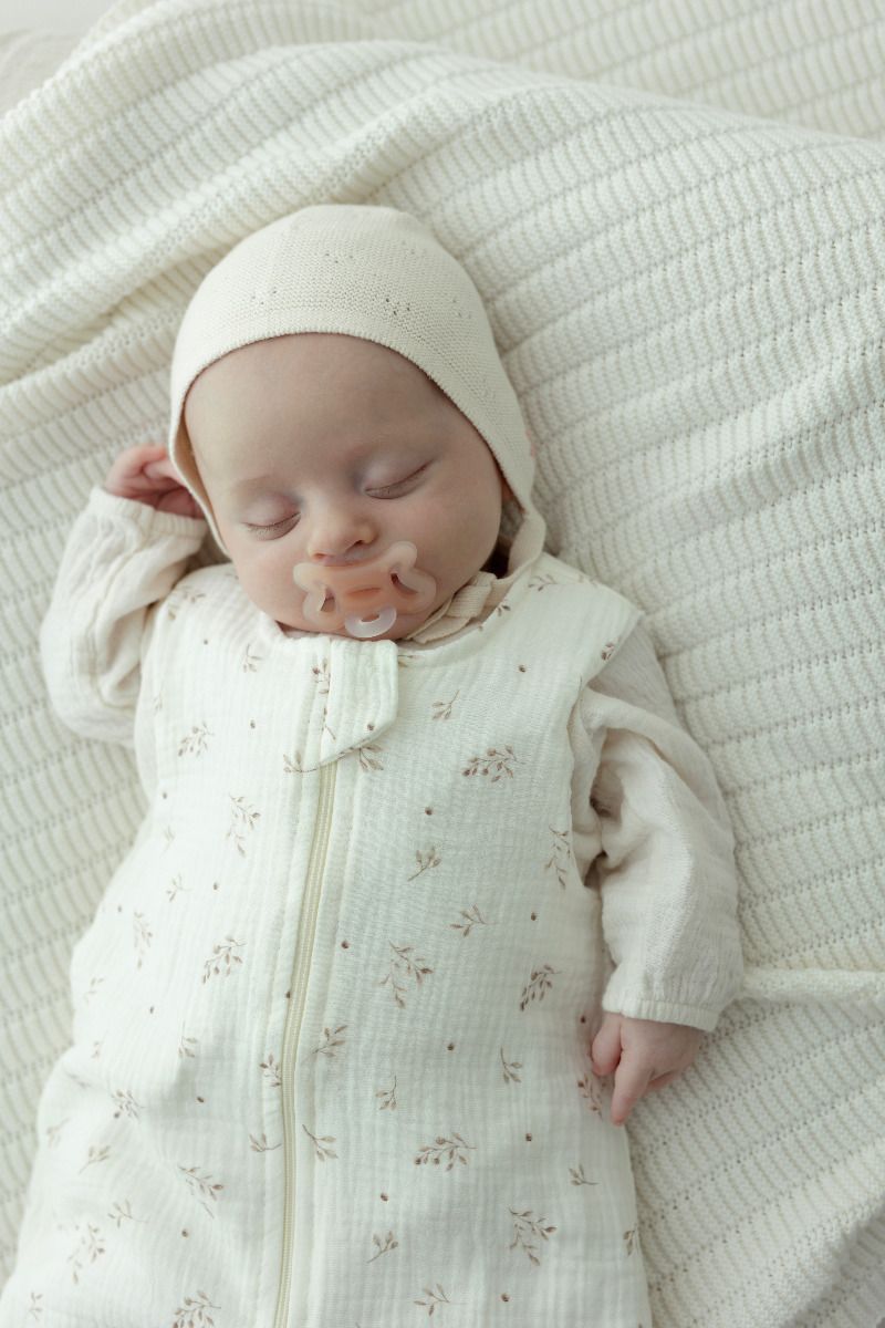 Śpiworek z organicznego muślinu 0 - 5 mies. 1.0 TOG - twigs