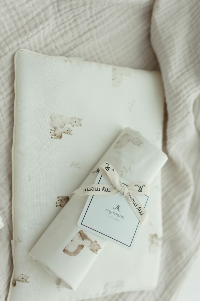 Bambusowe prześcieradło do gondoli - alpacas OUTLET