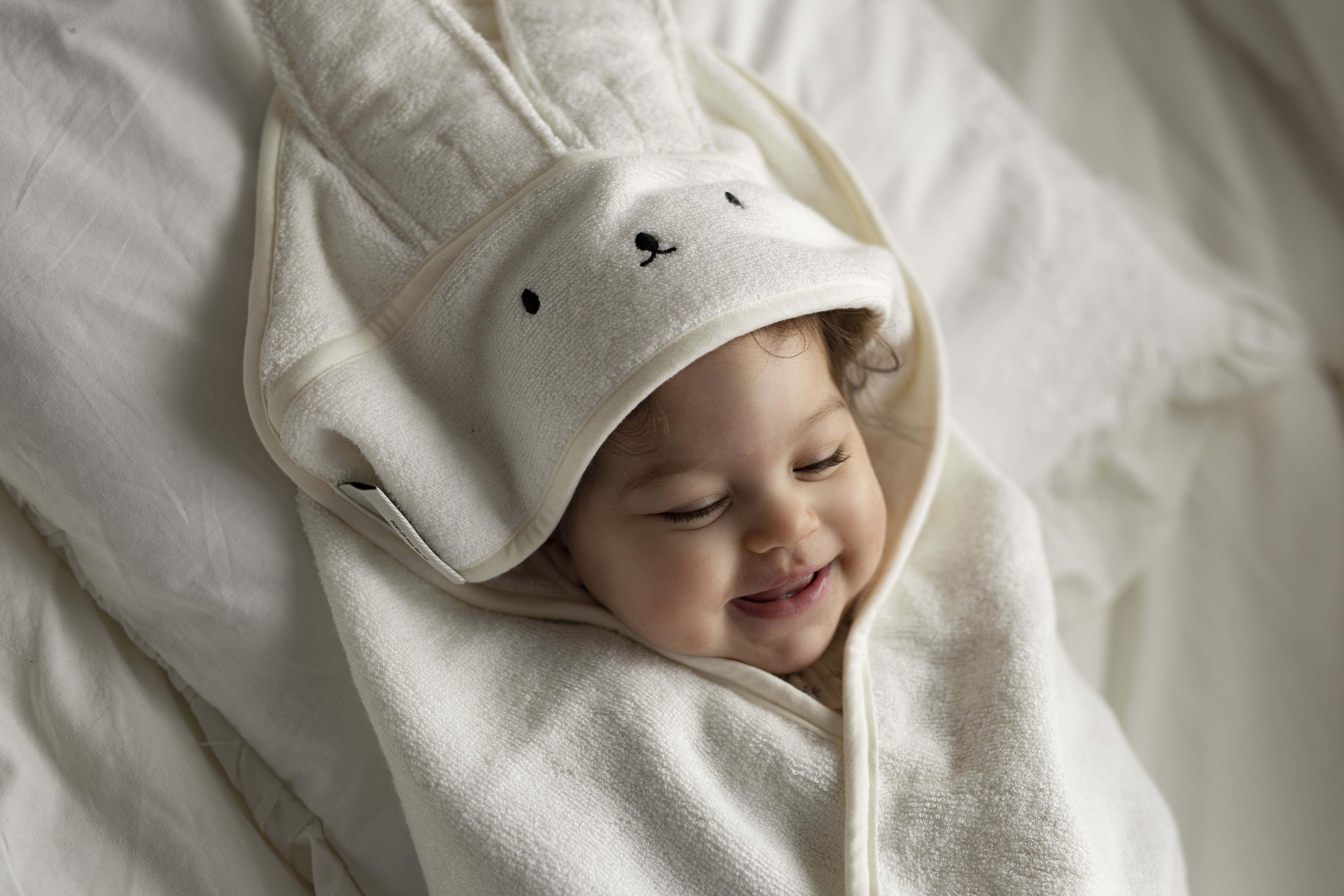 Kąpiel niemowlaka – co zrobić, aby dziecko było spokojniejsze podczas mycia